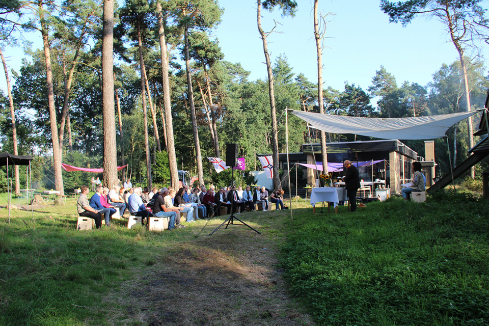 Bild der Feierlichkeit in Lünne